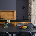 Magnificent 5 Bedrooms Splendor Stunning Sea View Villa *