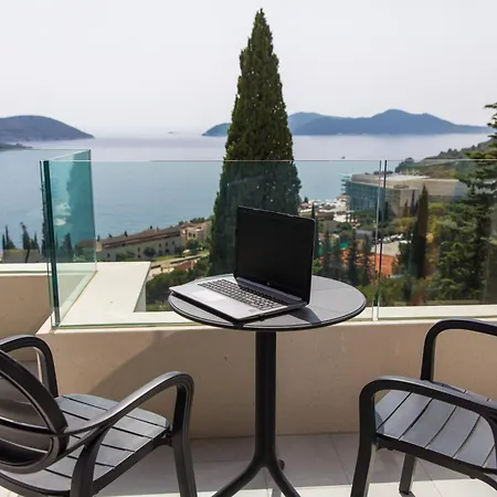 Villa Magnificent 5 Bedrooms Splendor Stunning Sea Island Views Gym *