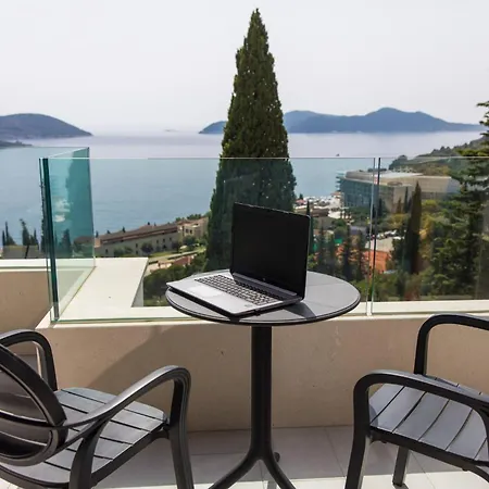 Vila Magnificent 5 Bedrooms Splendor Stunning Sea Island Views Gym Orasac