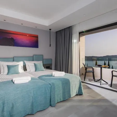 Magnificent 5 Bedrooms Splendor Stunning Sea Island Views Gym Orasac