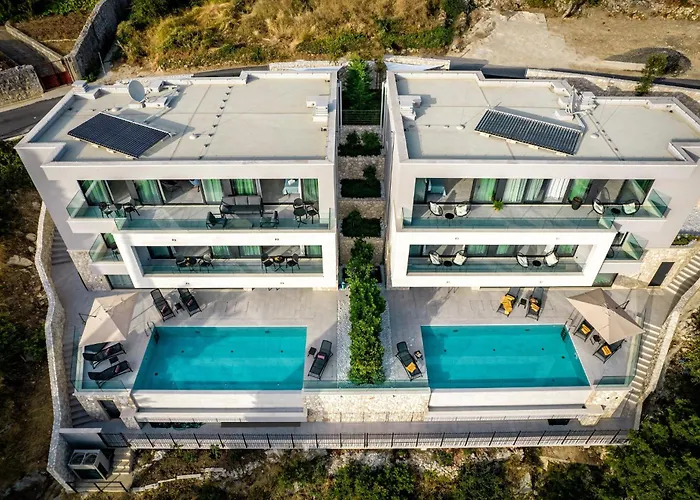 Magnificent 5 Bedrooms Splendor Stunning Sea View 别墅