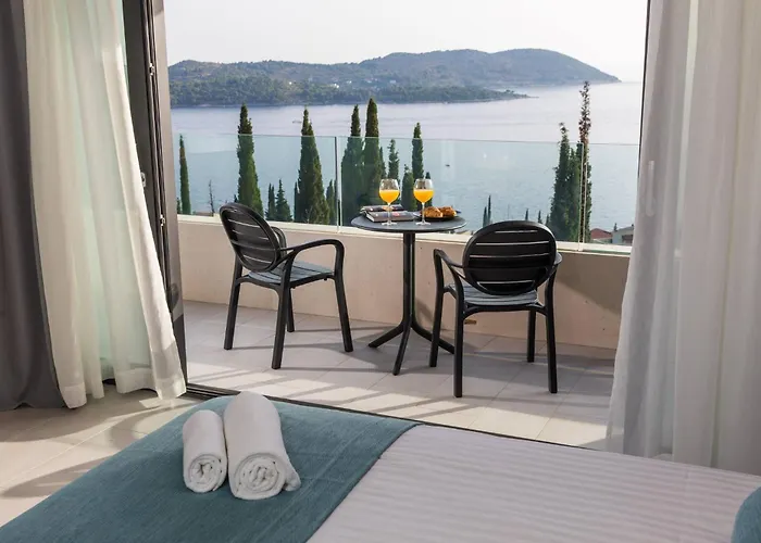 Magnificent 5 Bedrooms Splendor Stunning Sea View 别墅 奥拉萨奇