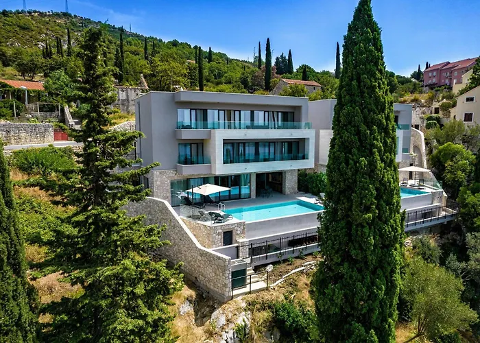 别墅 Magnificent 5 Bedrooms Splendor Stunning Sea View